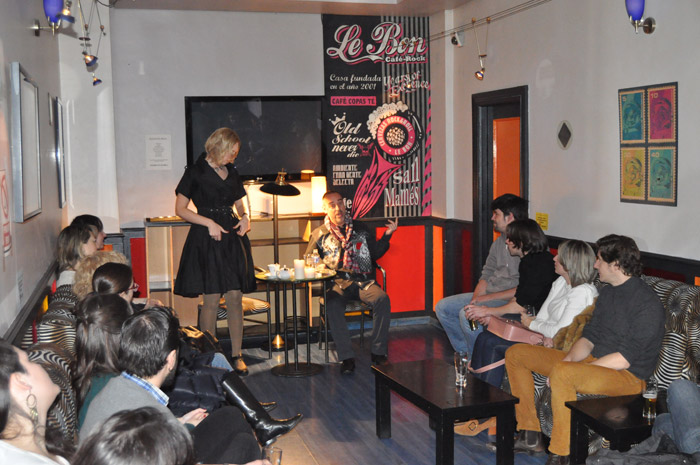 " Latele Teatro", durante el estreno en Le Bon Café Rock. © Fotografía: E. López.